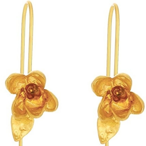 Gold Little Flower w Leaf Earrings 3D Leaves Flowers Modern Botanical Nature New - Picture 6 of 8